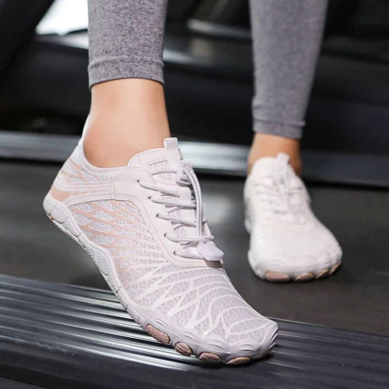 Quick-Dry Anti-Slip Couple Aqua Shoes Summer Beach Swimming Wading Breathable Creek Tracing Water Shoes for Men and Women